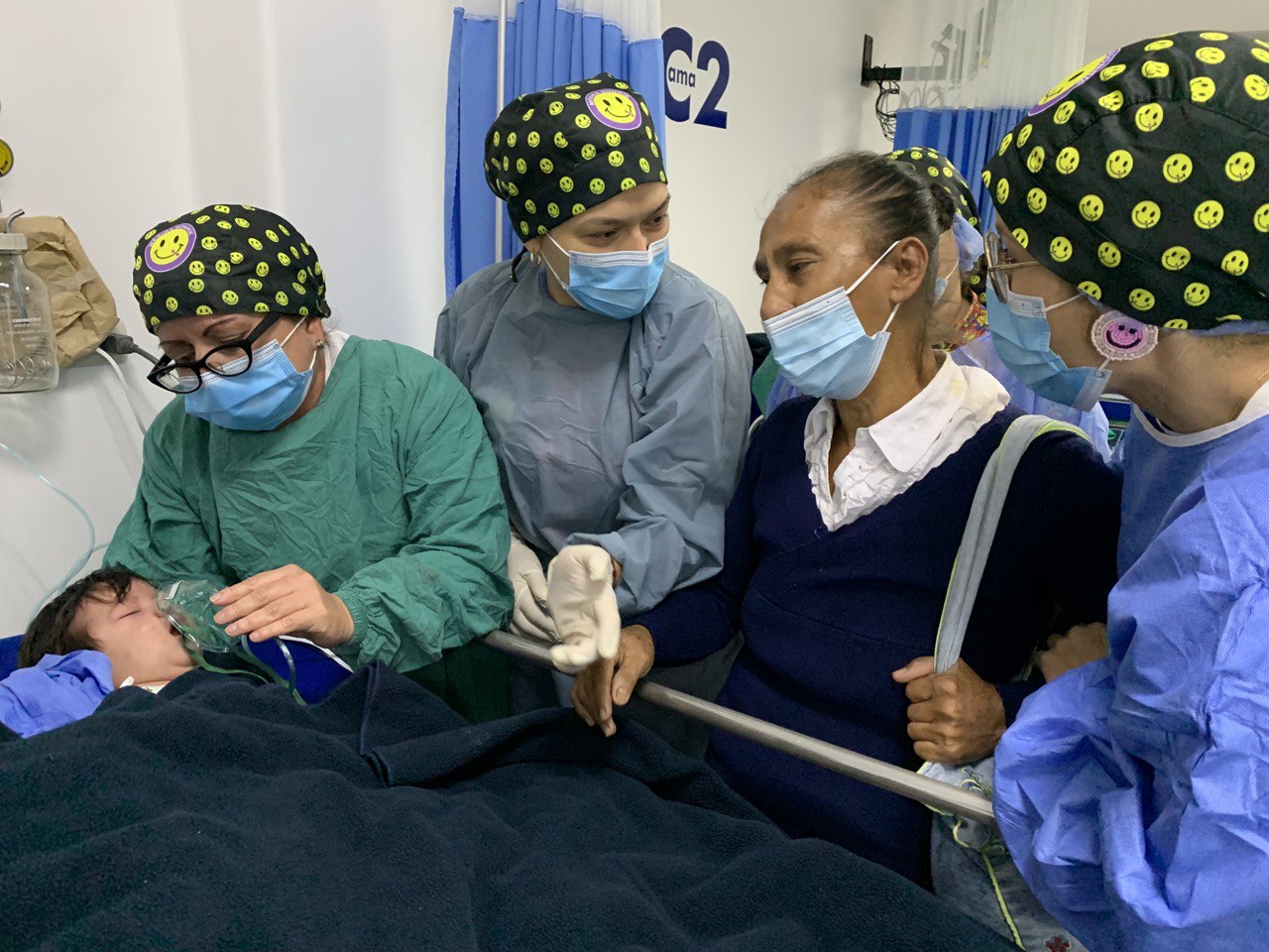 photo_5172639688685628061_y