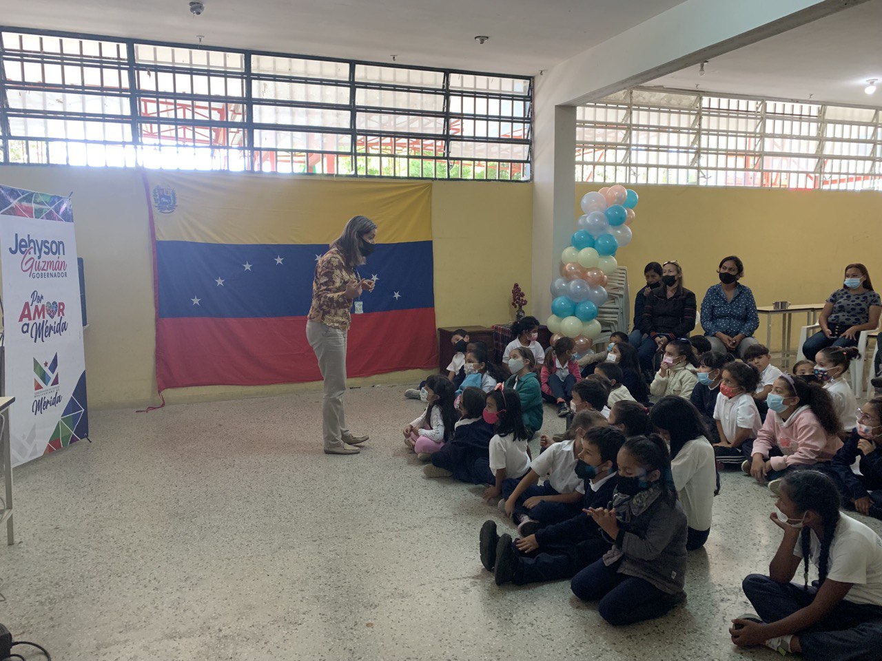 photo_5172639688685628071_y